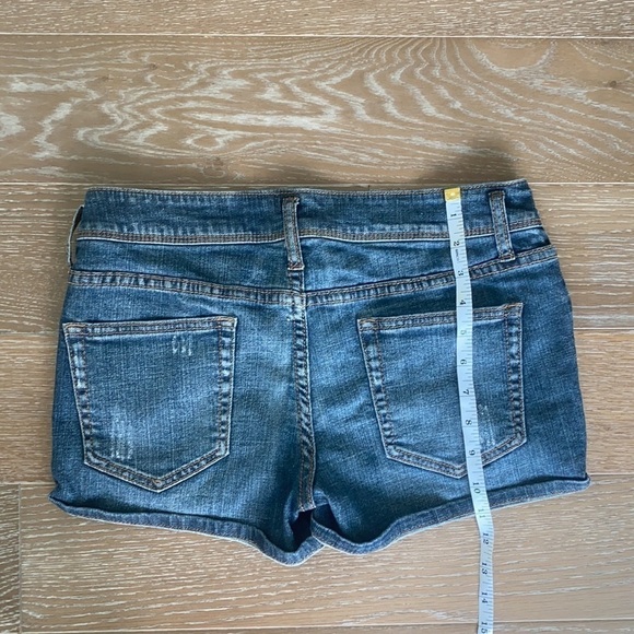 Forever 21 Distressed Denim Booty Shorts | 29 - Picture 3 of 6